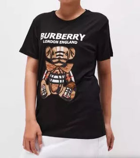 Camiseta BURBERRУ com urso xadrez - Preto Unissex