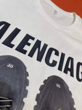 Camiseta Balenciaga Daddy Shoes