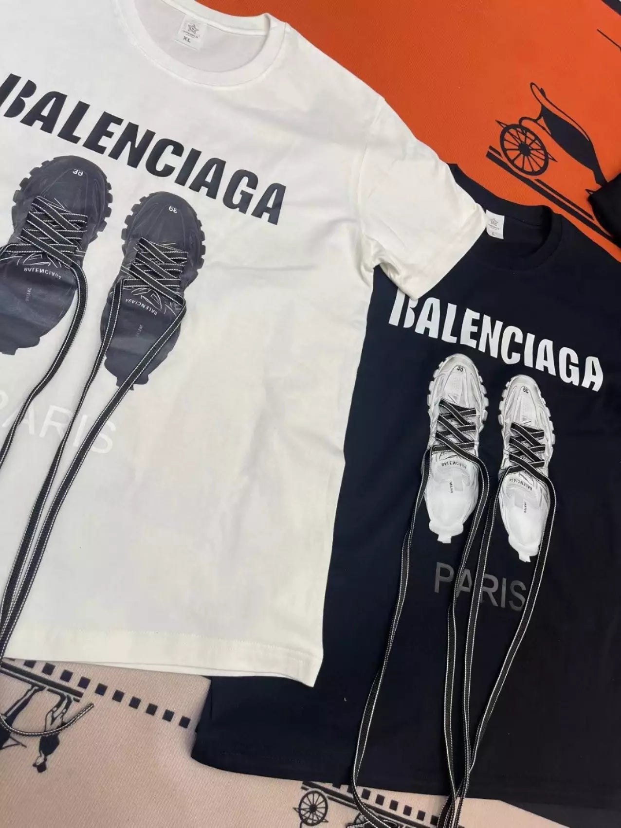 Camiseta Balenciaga Daddy Shoes