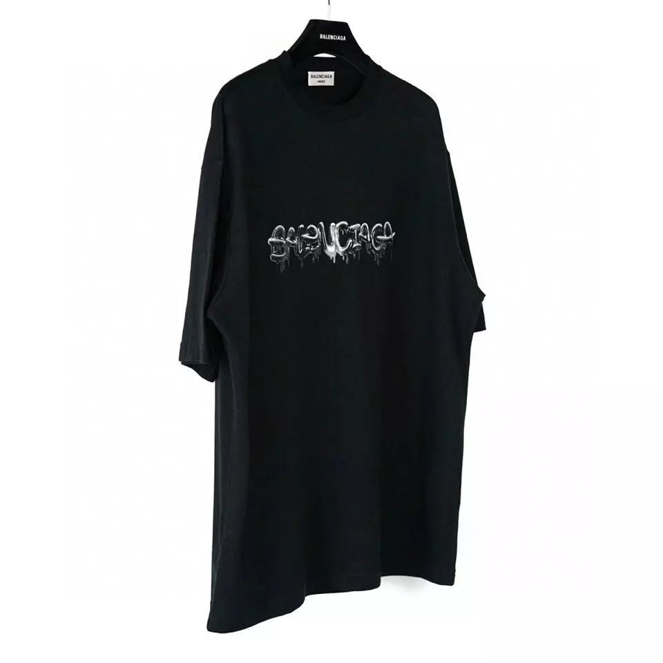 Camiseta Balenciaga com estampa grafitada - Preta