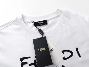 Camiseta FENDІ Roma Chinelo - Branca