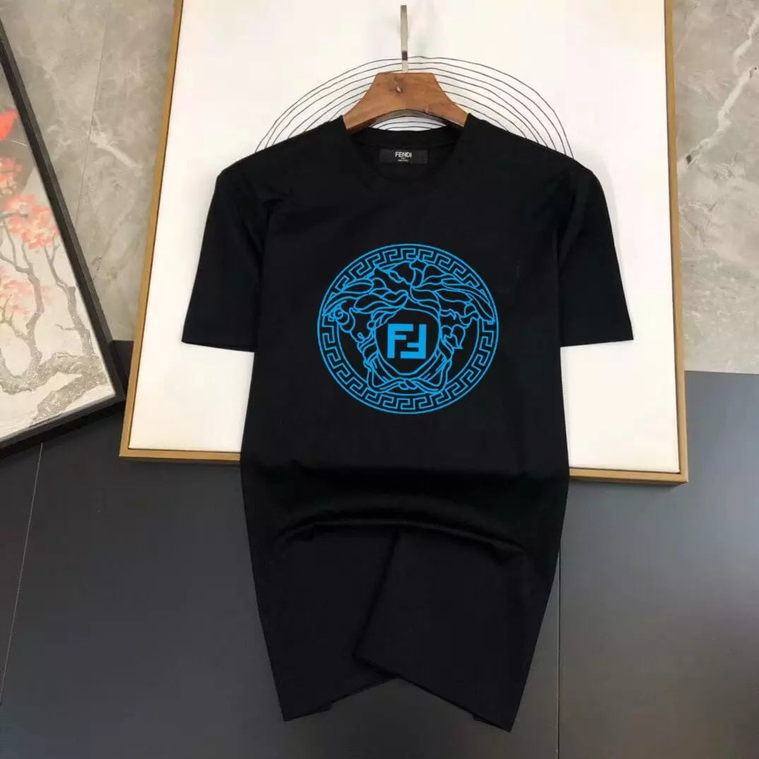 Camiseta Fendi EffortlessElegance - Preto