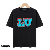 Camiseta Louis Vuitton Estamapa de Letra LV Preto