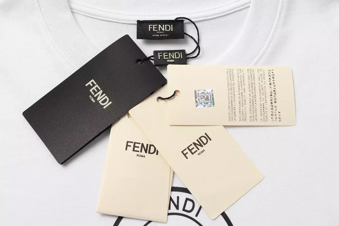 Camiseta logo FENDІ - Branca