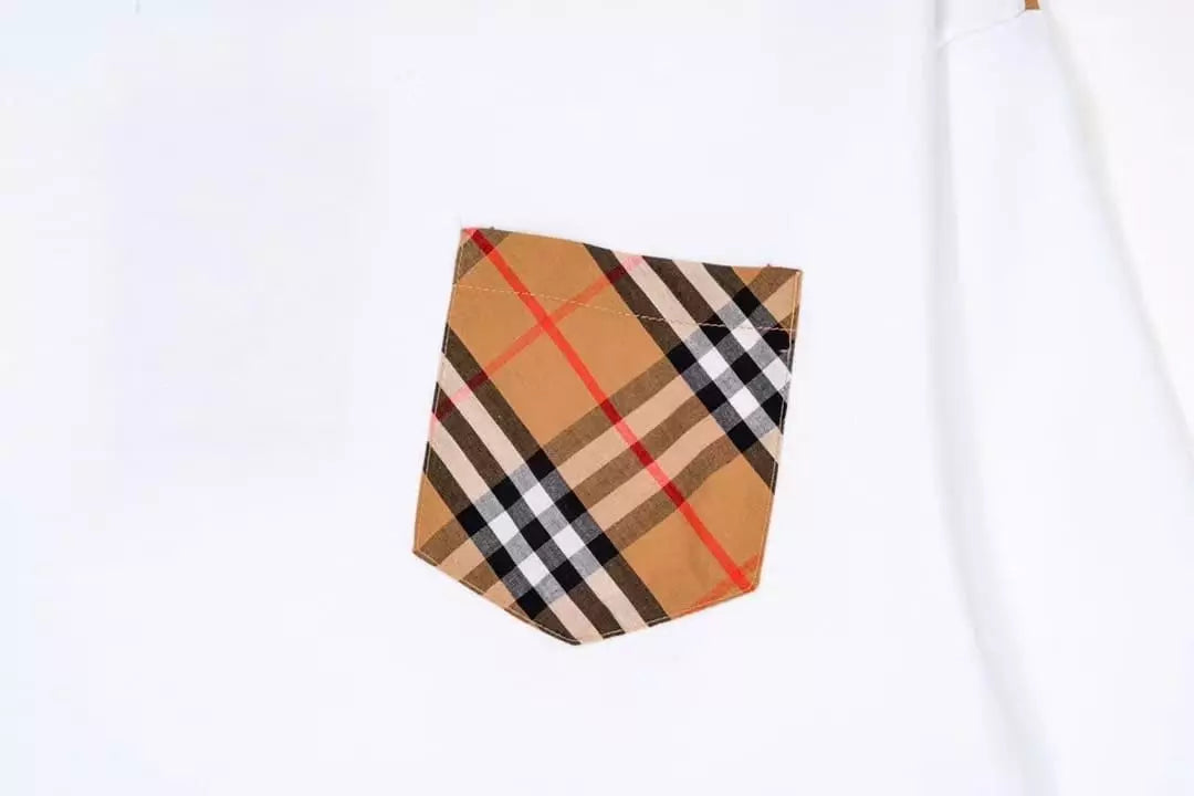 Moletom Burberry Check Pocket Elegance - Branco