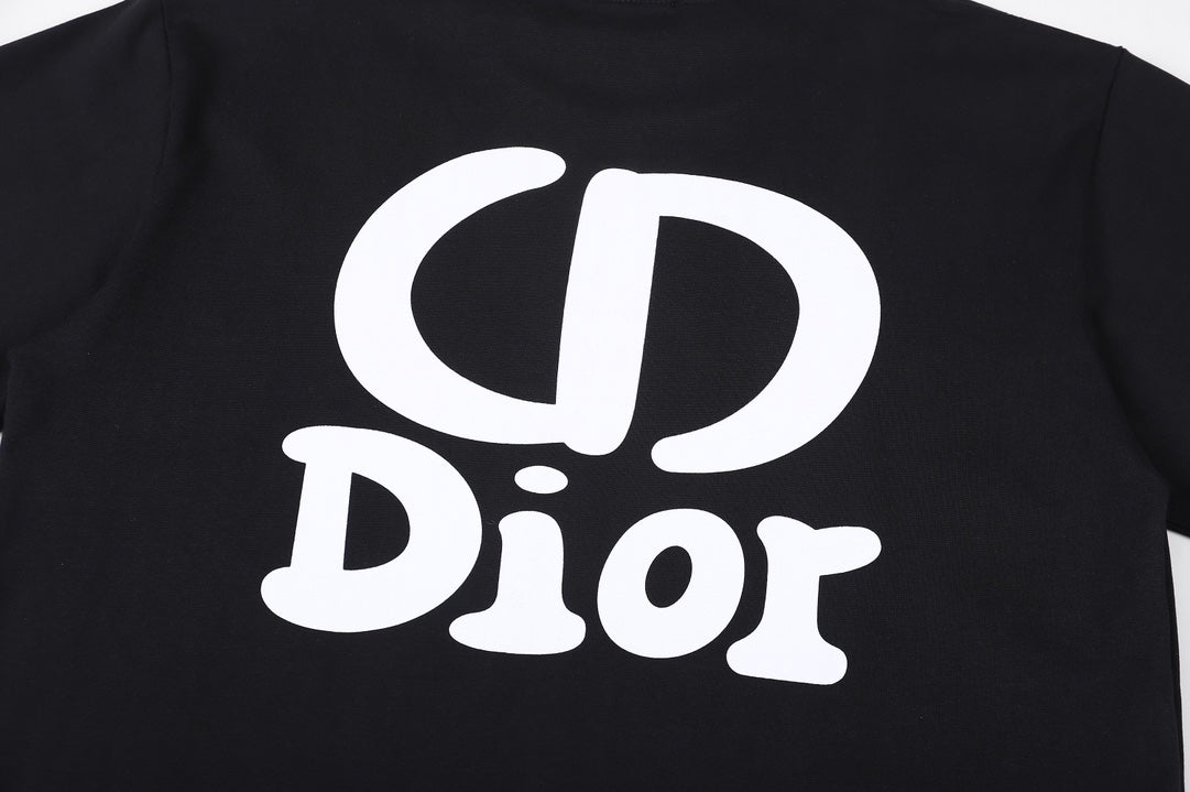 Camiseta Dior Vintage - Edição Retrô Preto