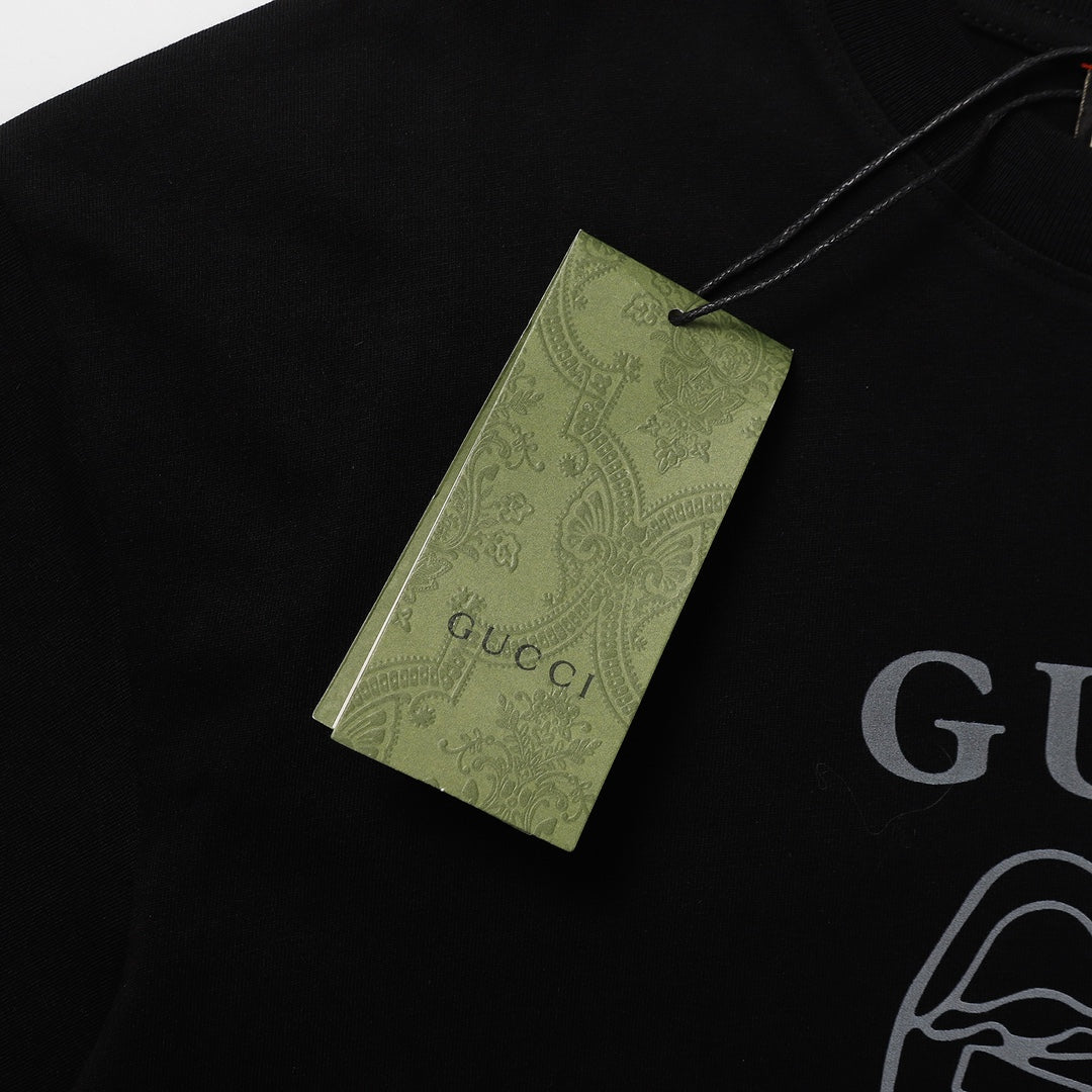 Camiseta Gucci Estampa Tênis - Preto