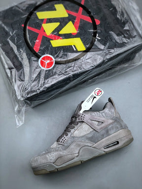 Nike Air Jordan 4 Retro Kaws