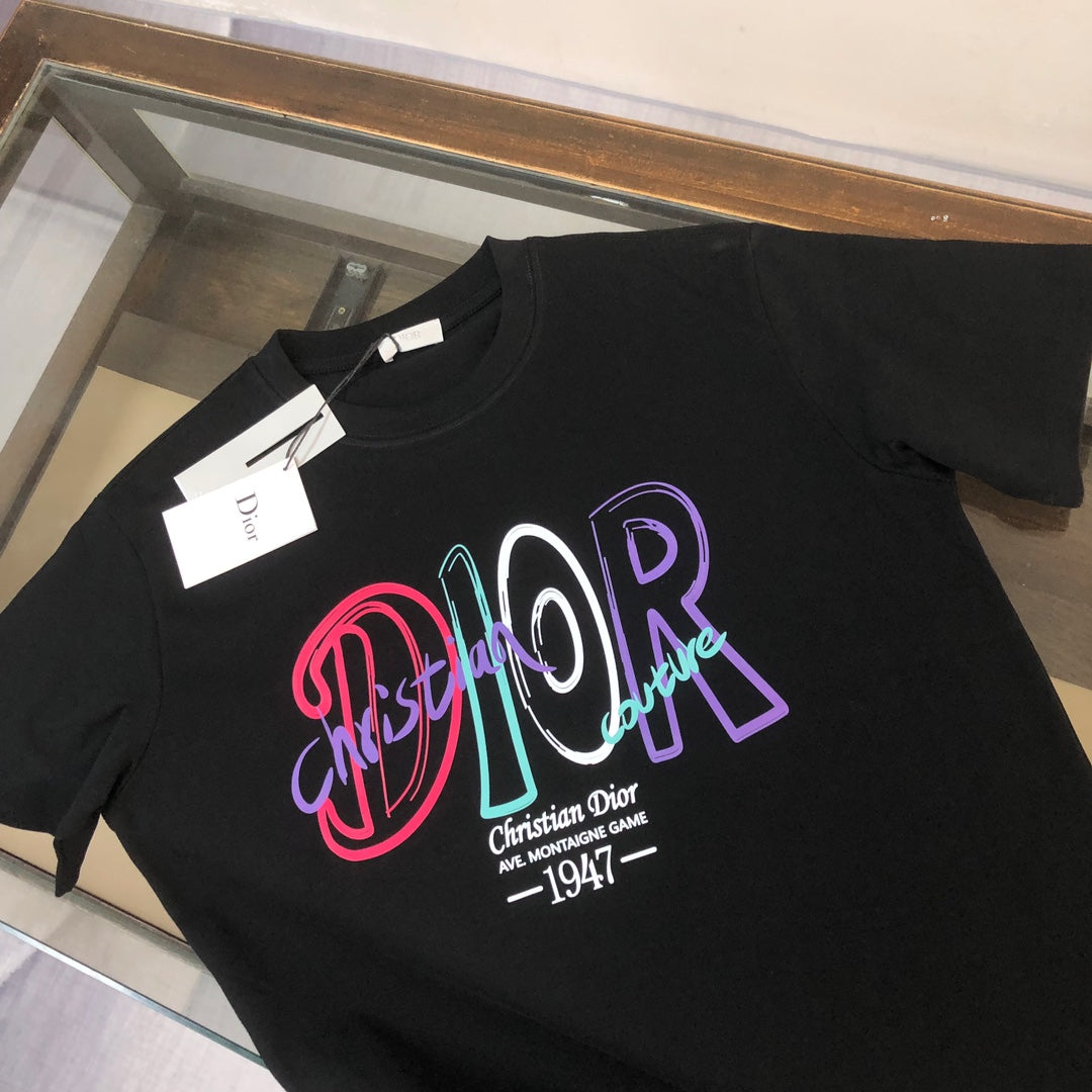 Camiseta Dior Pop Couture - Edição Vibrante - Preto