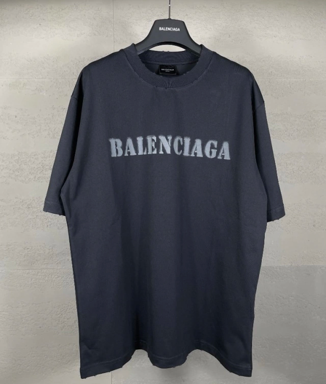 Camiseta Balenciaga Minimal